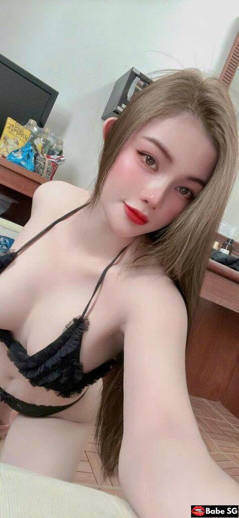 Poster image of 🇻🇳 Lisa 💖 Vietnamese 23YO Darling – Cute, Fresh & Captivating